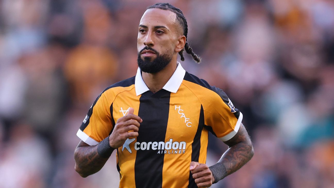 赫尔城新援索巴·托马斯翻车事故确认无恙 主帅亚基罗维奇现场探望
